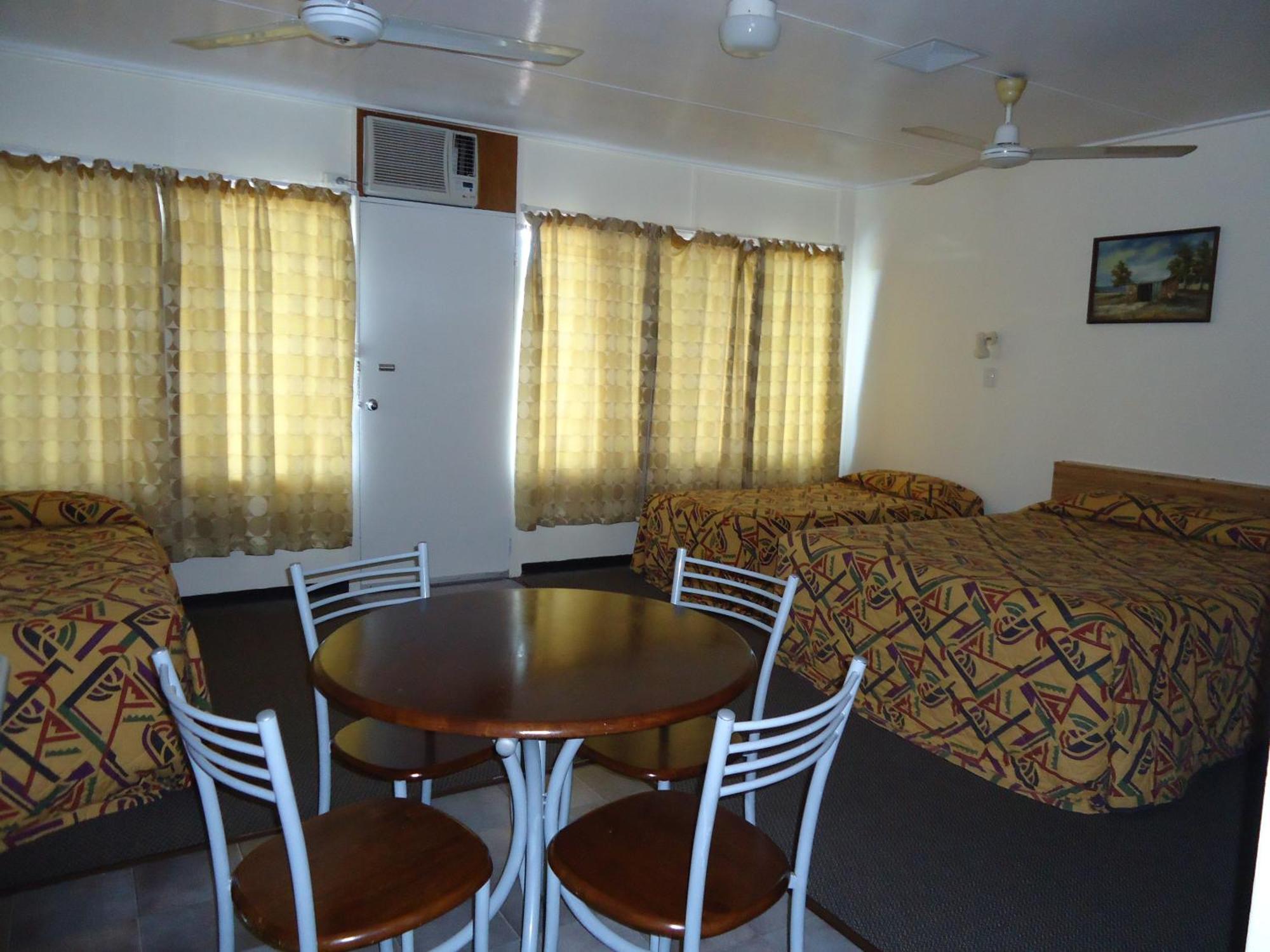 Moondarra Motel Innisfail Exteriér fotografie