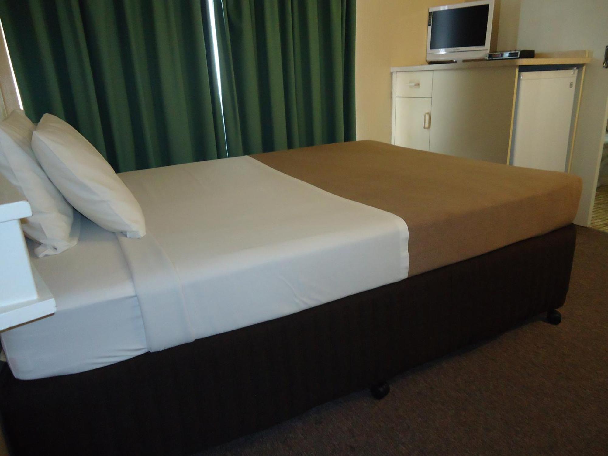 Moondarra Motel Innisfail Exteriér fotografie