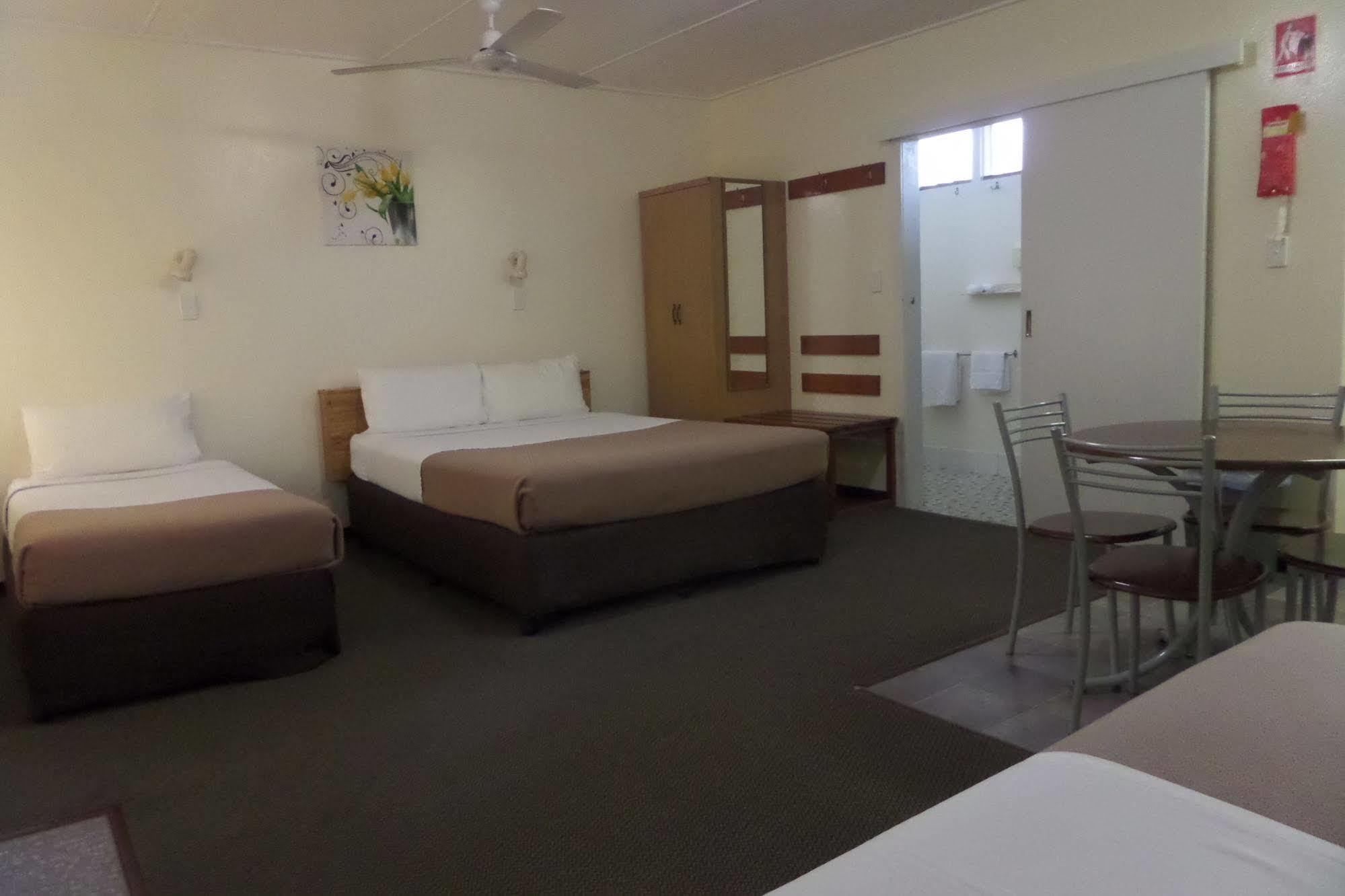 Moondarra Motel Innisfail Exteriér fotografie